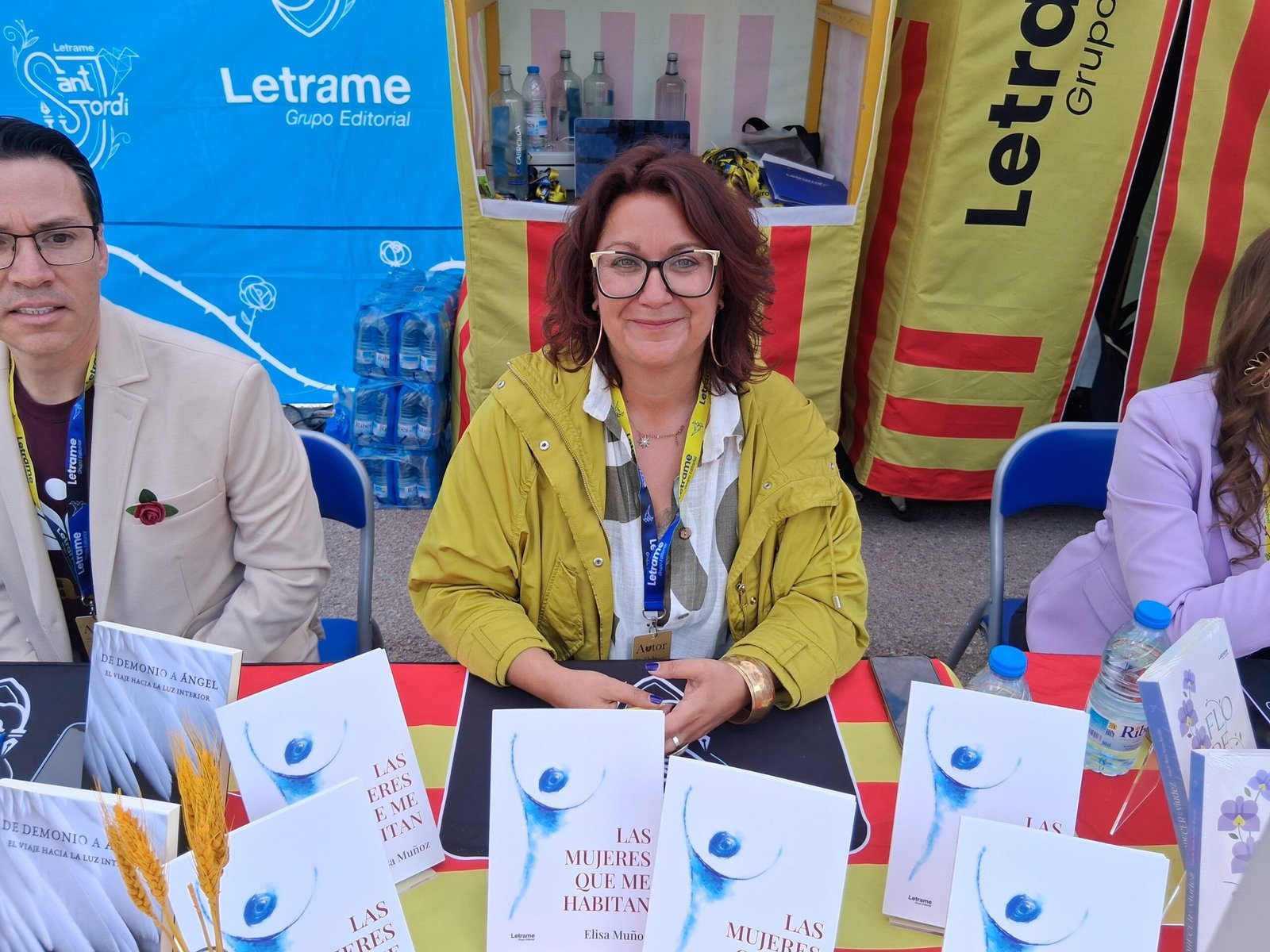 Elisa Muñoz presentó Las mujeres que me habitan en Sant Jordi 2025 de la mano de Editorial Letrame